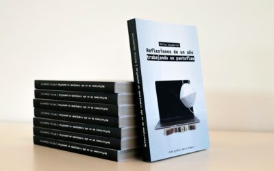 diseñoeditorial_Reflexionesdeunañotrabajandoenpantuflas_Melina_Jajamovich_03 Melina Jajamovich